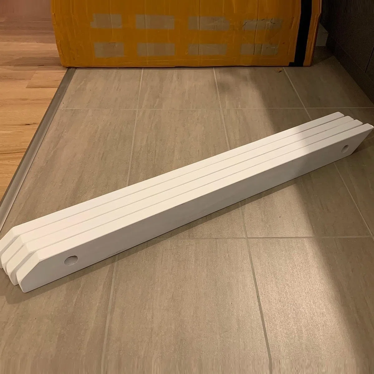 Pasamanos Escalera Madera, Barandilla de escalera antideslizante con soportes, Contra la Pared Kit de Barra de Agarre de Seguridad Para Ancianos y Niños, para Pasillo Villa Loft (White, 150cm)