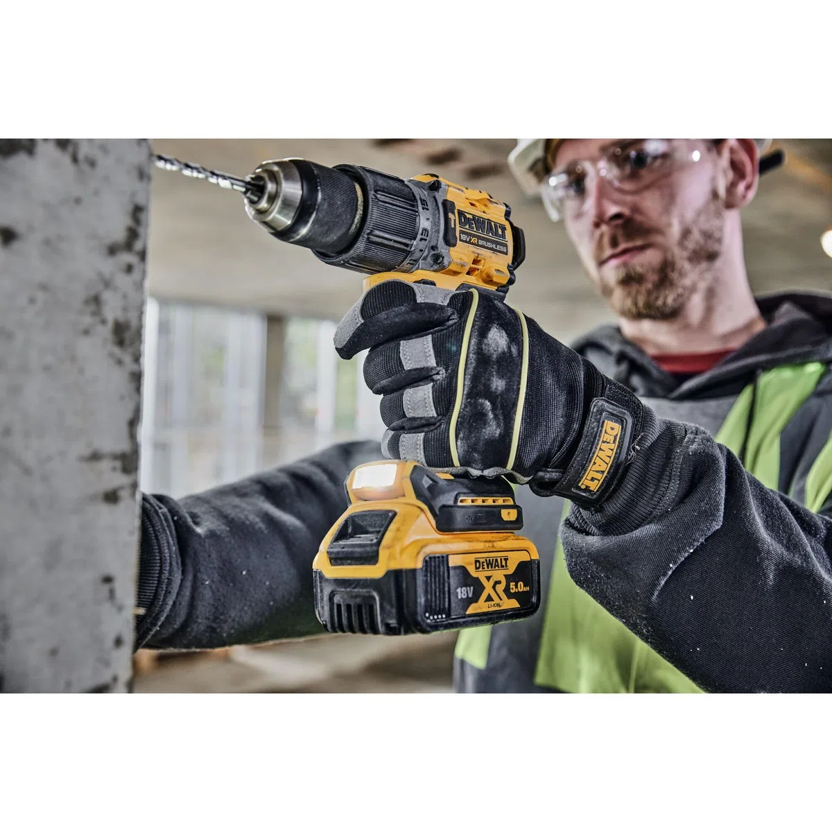 DEWALT DCD805P2T-QW - Taladro Percutor compacto sin escobillas XR 18V Li-Ion 5Ah