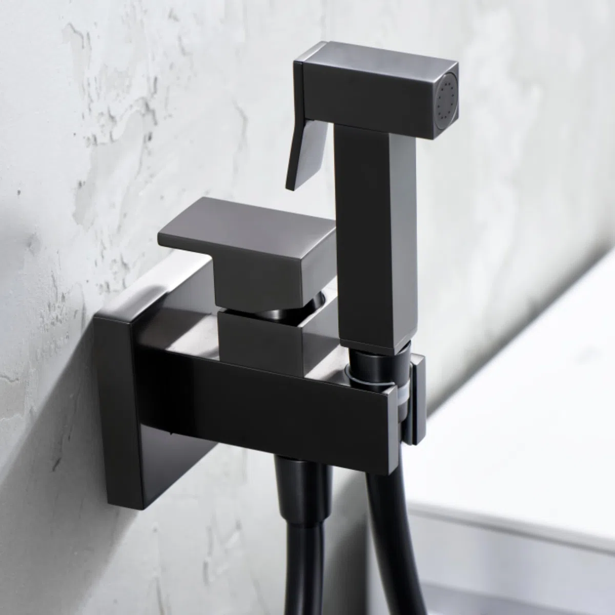IMEX - Ducha Bidet Agua Fría y Caliente Color Negro | Grifo Bidet Empotrado para WC Black Gun Metal | Ducha Higiénica Monomando para Inodoro | Grifería Sustituto de Bidé | Serie Irlanda