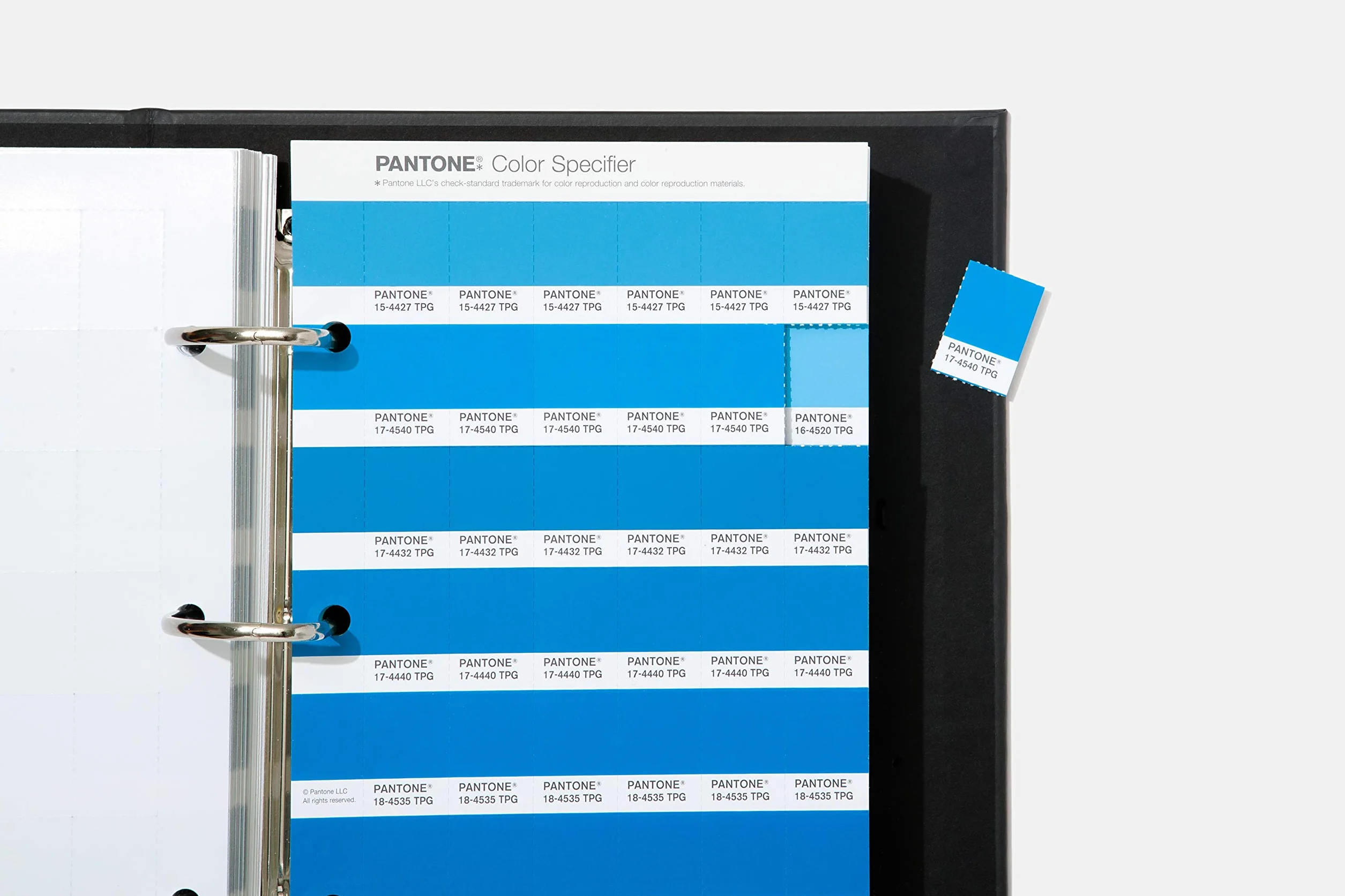 PANTONE FHIP210A Color Specifier - Color Specifer con formato de muestra extraíble