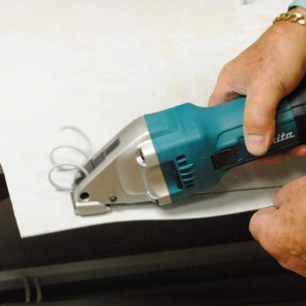Makita JS1601 Cizalla Corte Recto 1,6mm