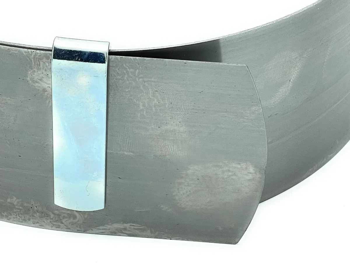 Trade Underlay - Herramienta para fijación de moquetas (flexible, filo recto, 4 m)